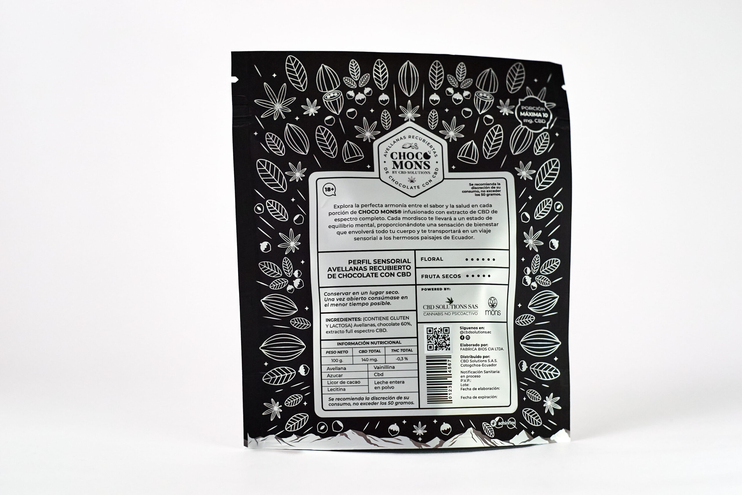 CHOCOLATE GRAGEADO AVELLANA CBD 4 DSC08384 scaled 1